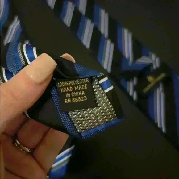 Valerio Garati Blue Black Striped Designer Men’s Neck Tie - Picture 6 of 6